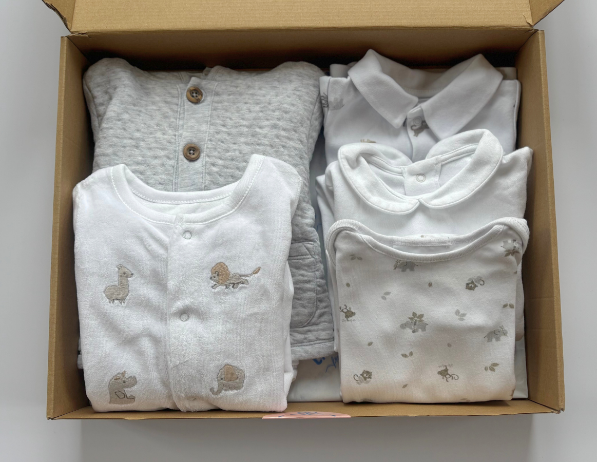 New Baby Neutrals - Unisex Selection Box 0-3m