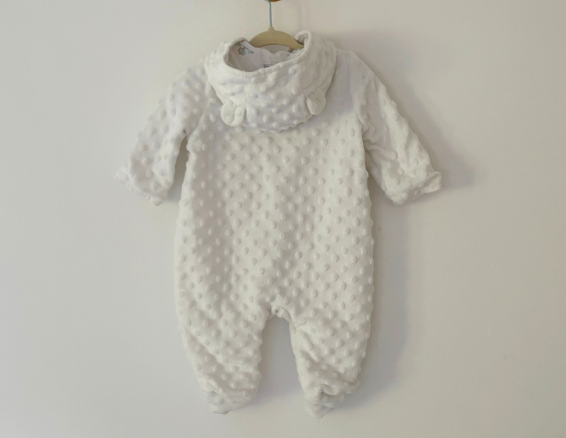 Disney Winnie the Pooh Pram suit